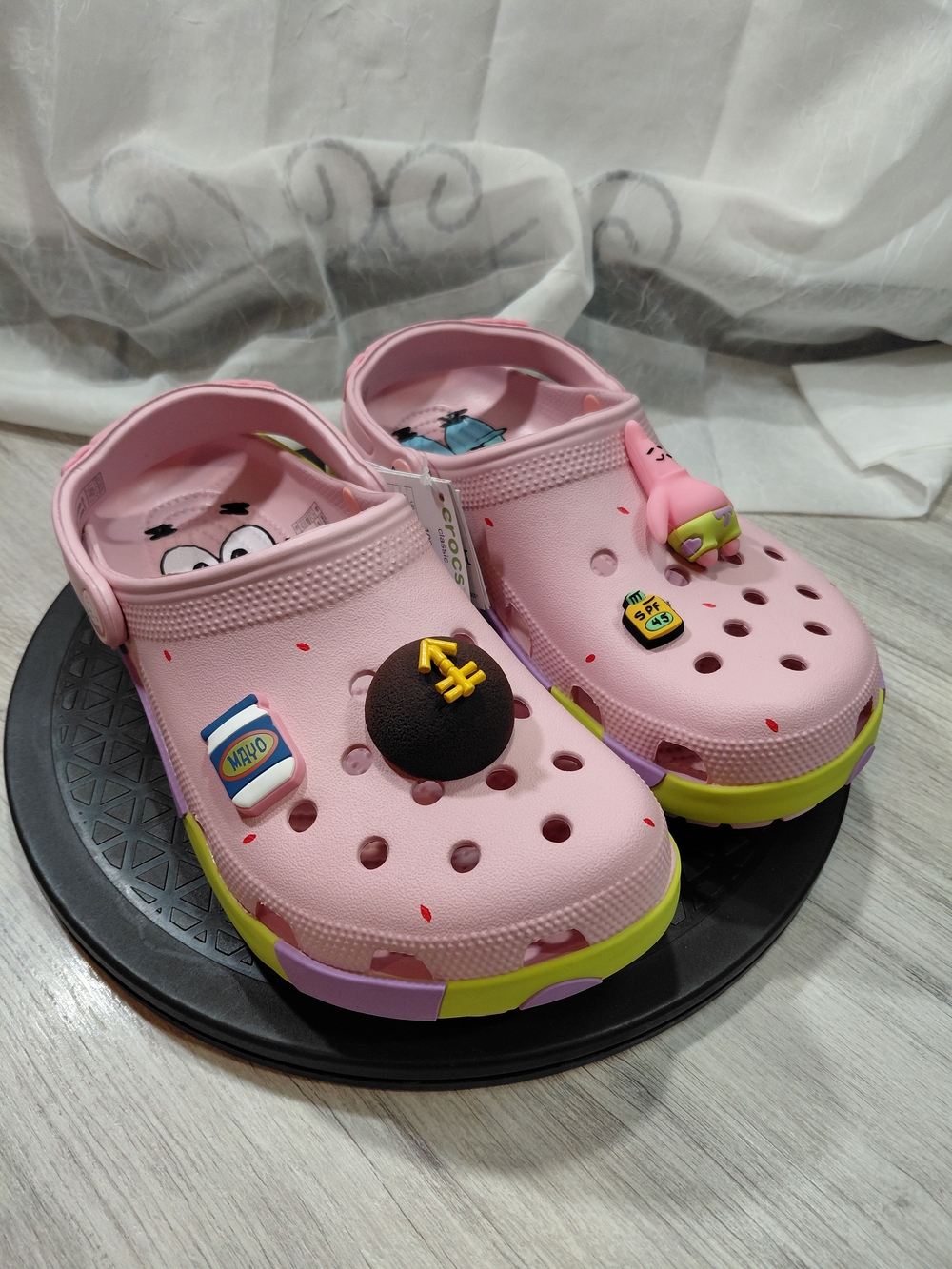 NWT Classic Crocs Patrick Star Themed Clog Limited Edition SIZE W9 M7 - Picture 6 of 15